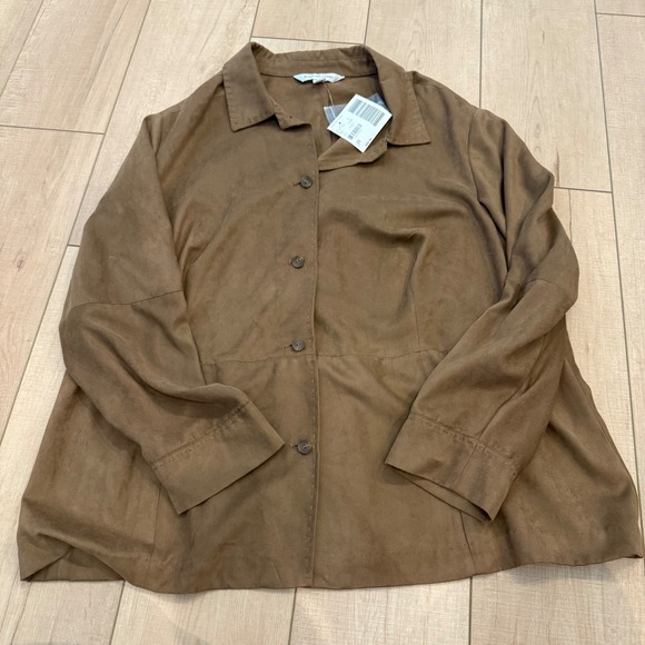 August Max Woman Jackets & Blazers - August Max‎ Woman 2X Brown Suede Button Up Collared Jacket Coat